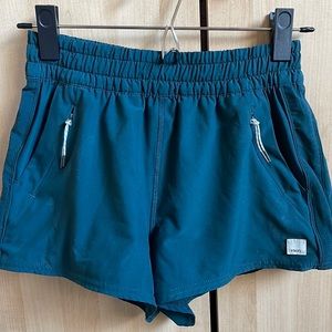Vuori Dash Shorts